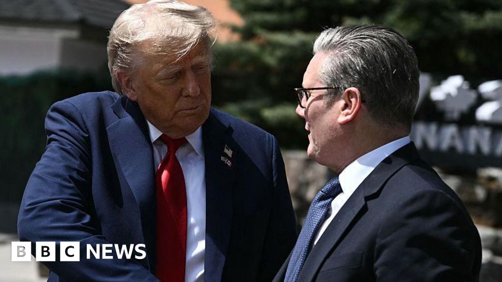 f6a7b950 4af7 11f0 81e1 e5b9a932ecb9 Trump signs order confirming parts of UK-US tariff deal