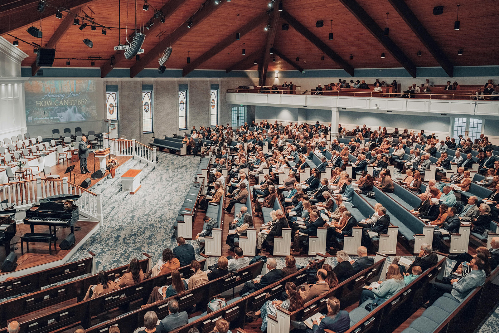 webRNS Church Congregation1 What church do you attend? Maybe more than one, survey finds
