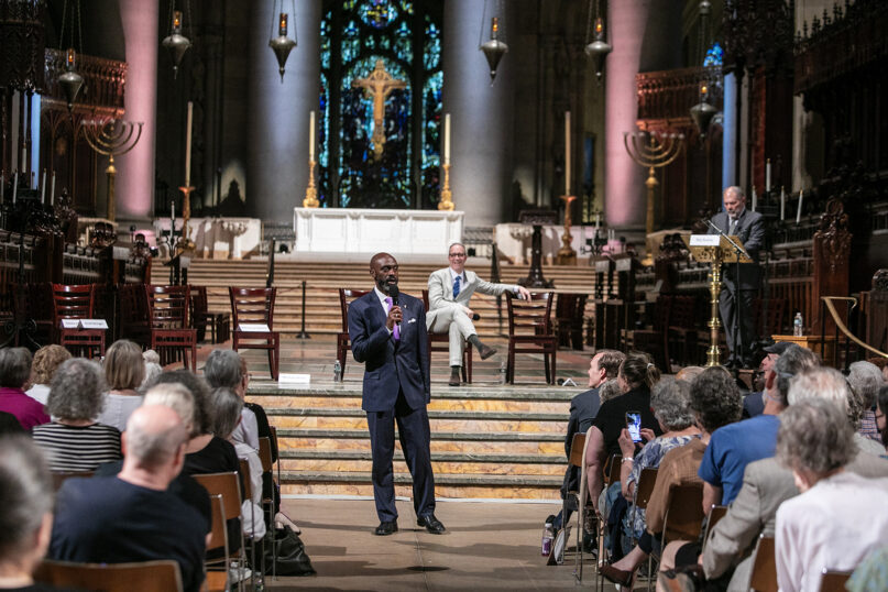 webRNS Interfaith New York2 NY mayoral candidates address sanctuary, Trump and religious hatred at interfaith forum