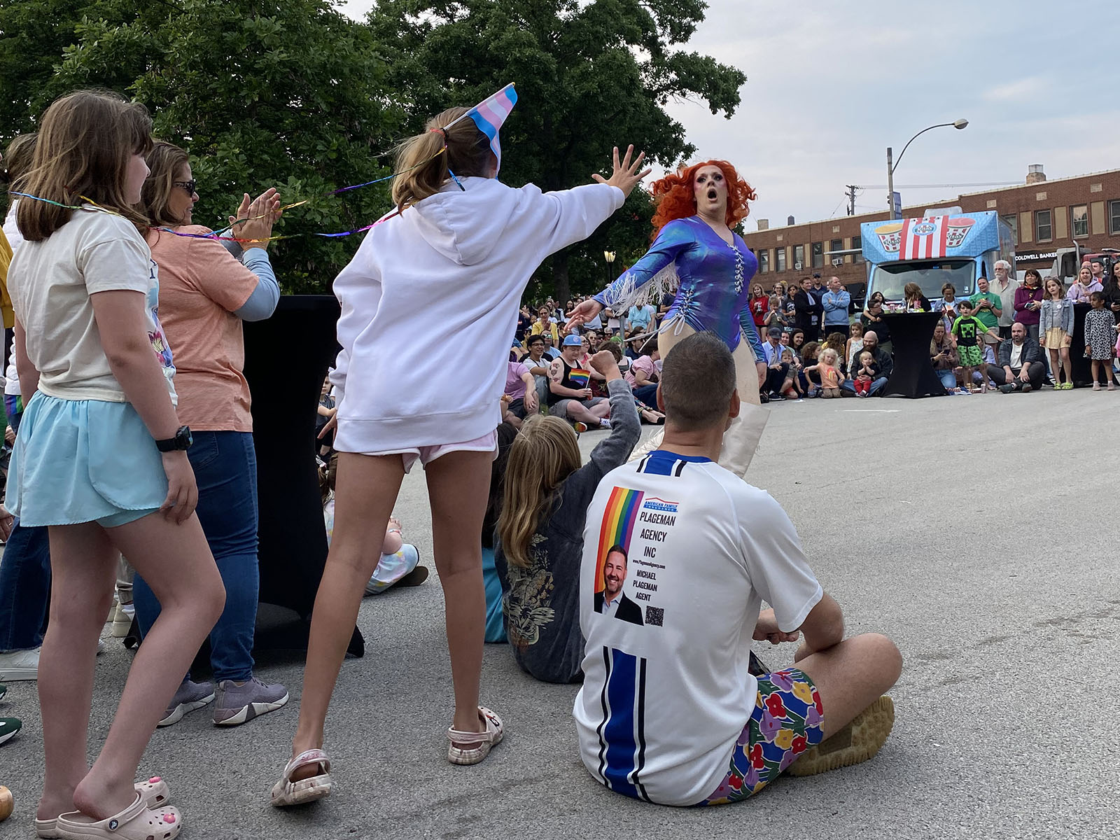 webRNS Park Ridge Pride2 LGBTQ teens wanted a Pride festival in their town. How five churches made it happen.