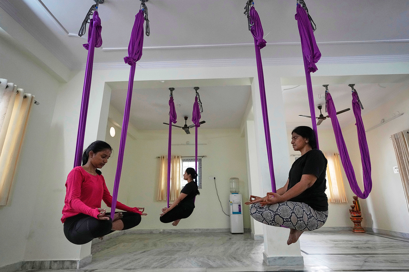 webRNS Photos Week06 062525 Photos of the Week: International Day of Yoga, Syrian church bombing