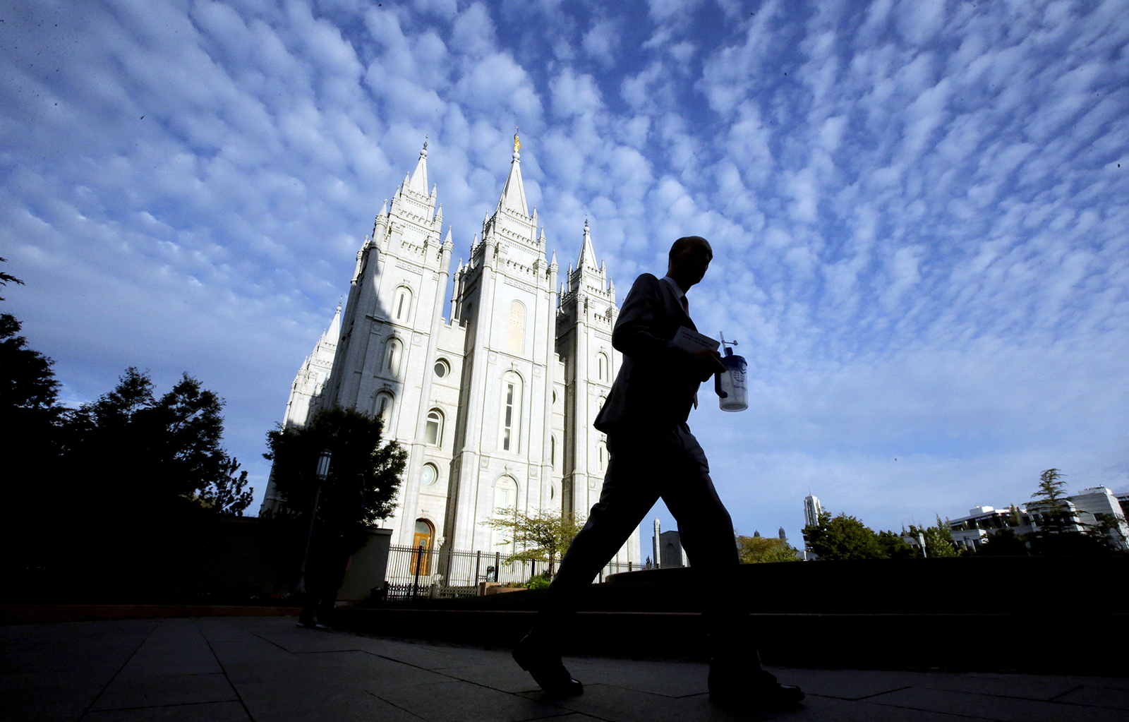 webRNS Salt Lake Temple1 When your loved ones leave the LDS church