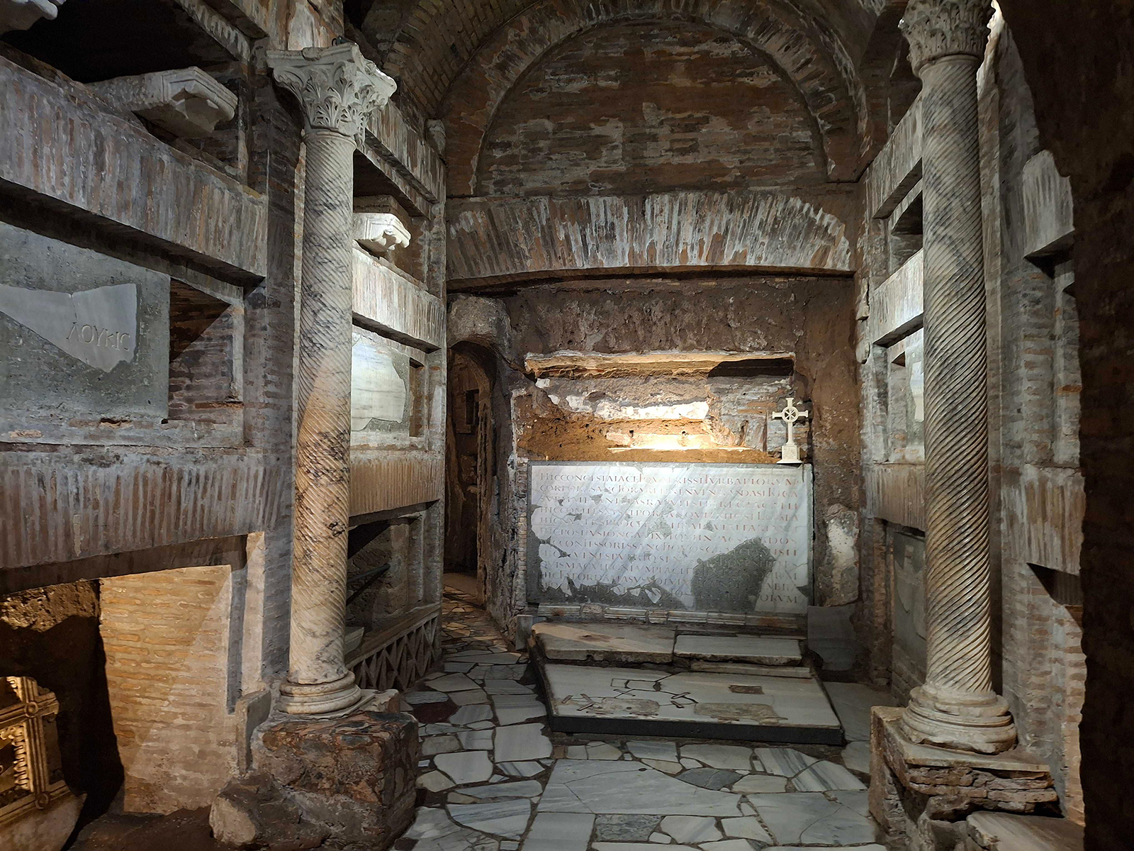 webRNS Vatican Archaeology3 Vatican officials turn out for restored papal tomb of once-exiled St. Eusebius