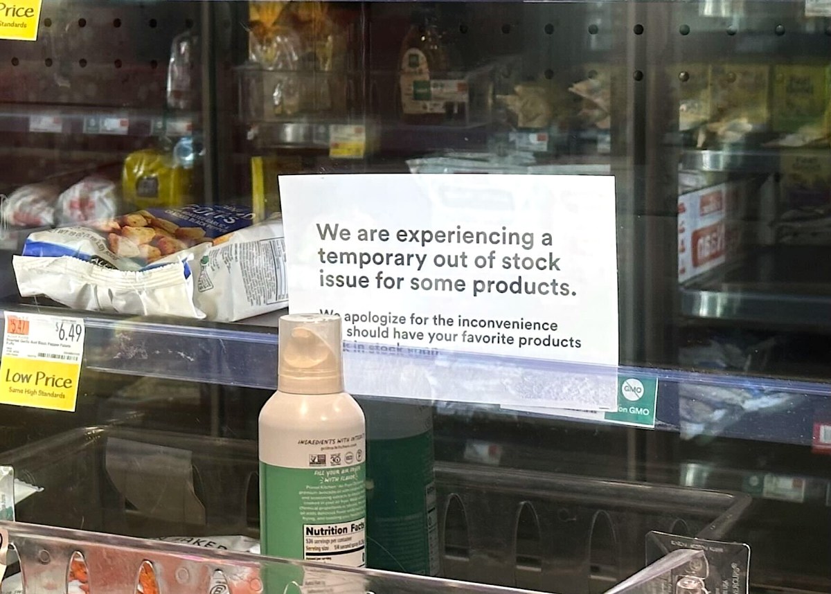 whole foods store shelves thumb Whole Foods warns of shortages after cyberattack at its primary distributor UNFI