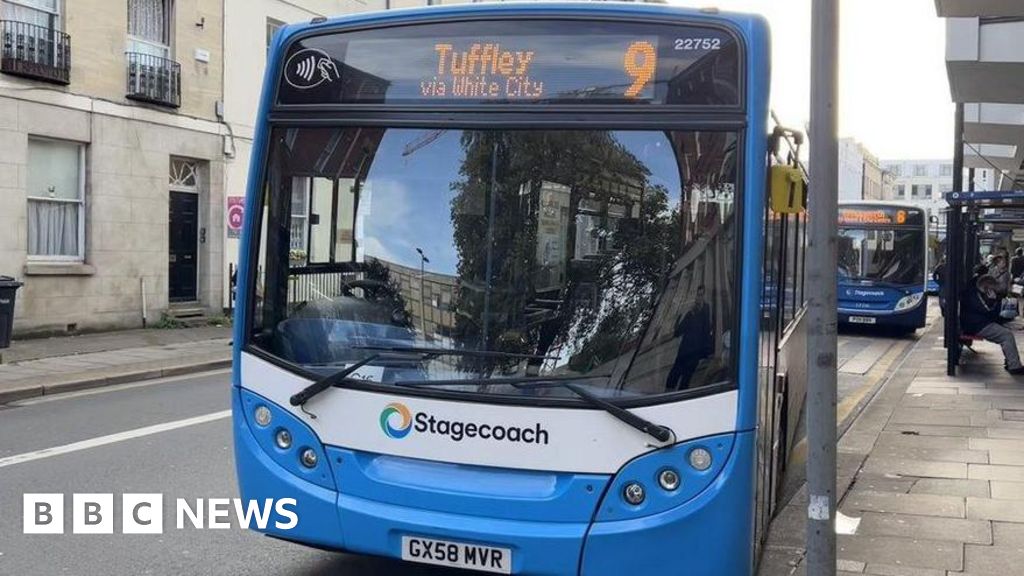 0aa58450 5cb9 11f0 ae37 a7df7603ca40 Young people in Gloucestershire say public transport 'too costly'