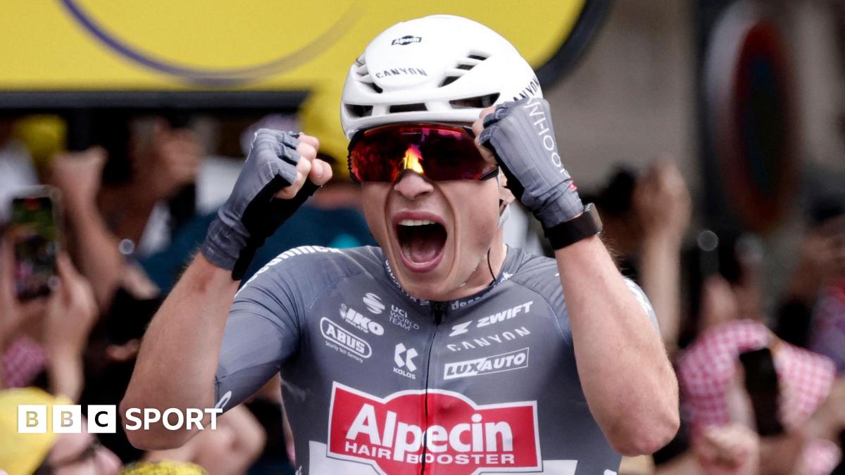 138408c0 59b8 11f0 994d 9db2713c89df Tour de France 2025 results: Jasper Philipsen wins stage one