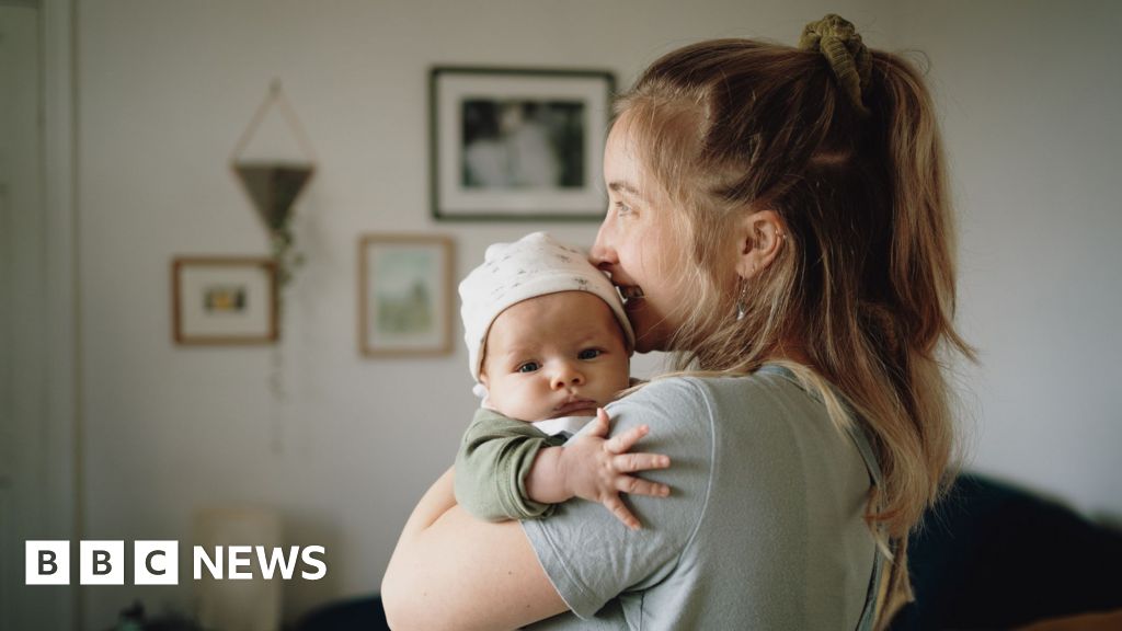 28440000 5a1a 11f0 b5c5 012c5796682d Family hubs to open in every council in England