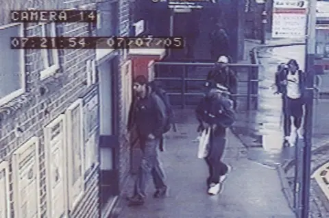 I survived 7/7, but still see the suicide bomber everywhere PA Media Metropolitan Police handout photo issued Saturday July 16 2005 of a CCTV image of the four London bombers arriving at Luton train station at 0721 on Thursday July 7. The image shows from left to right Hasib Hussain, Germaine Lindsay (dark cap), Mohammed Sidique Khan (light cap) and Shahzad Tanweer.