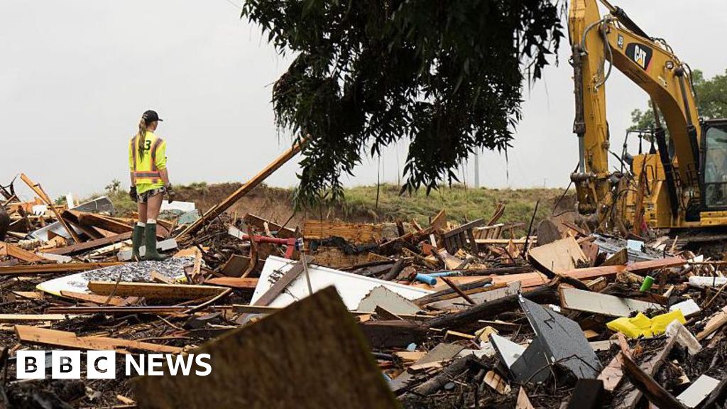 325c5e20 5ab5 11f0 a090 757f18d89a96 81 dead and dozens missing as more rain looms