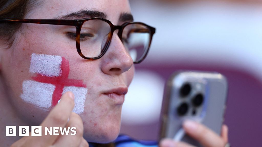 46fe6cc0 6973 11f0 ba8e 91d56f9acc4a How England fans are preparing for the Euro 2025 final