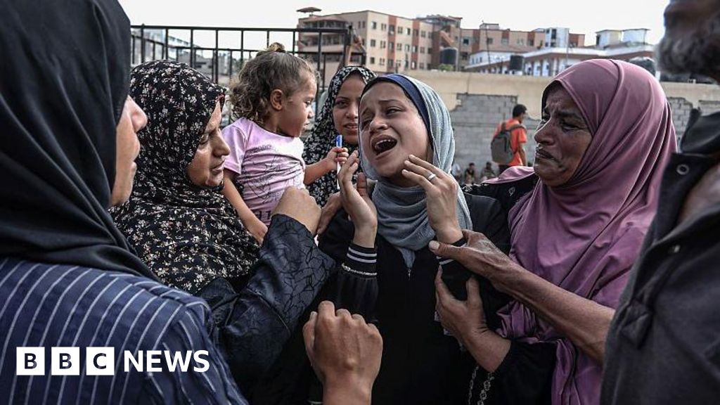 4cd290c0 6498 11f0 a88c 11fcc4abfa1a Dozens killed by Israeli gunfire near aid distribution sites, Hamas-run ministry says