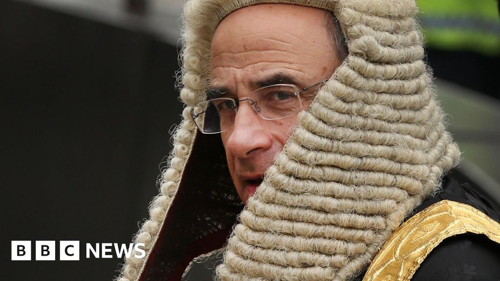 4fd21bd0 5bea 11f0 9584 0dcfb55e8671 Jury-free trials recommended to save courts from 'collapse'