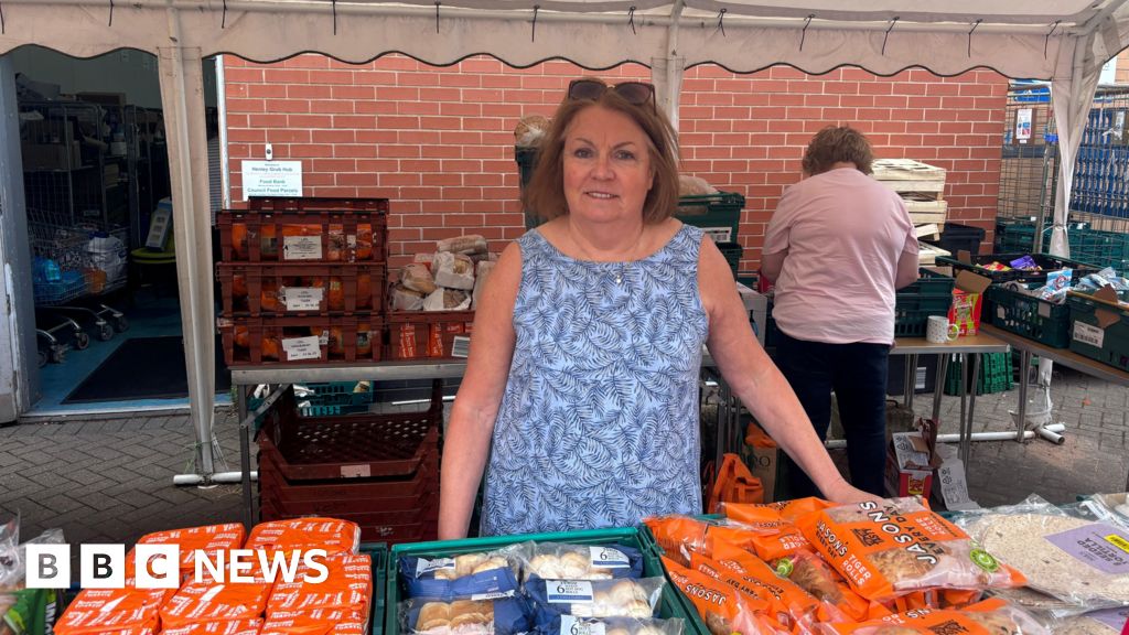517da980 63ac 11f0 bdd2 676ebb66f19f Coventry food charity user says missing meals to feed kids is the norm