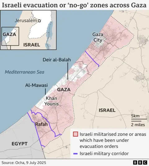 Gaza truce talks on verge of collapse, Palestinian officials say Map showing Israeli evacuation or "no-go" zones in Gaza (9 July 2025)
