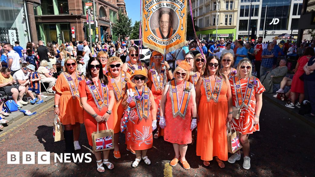 5fa3b560 5f1d 11f0 960d e9f1088a89fe Thousands attending NI's Orange Order parades