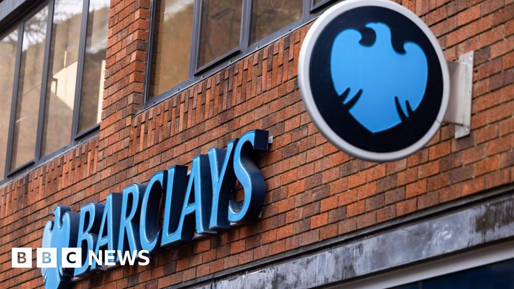 5fb48ff0 622b 11f0 8e4a 613b923287ab Barclays fined £42m for poor money laundering checks