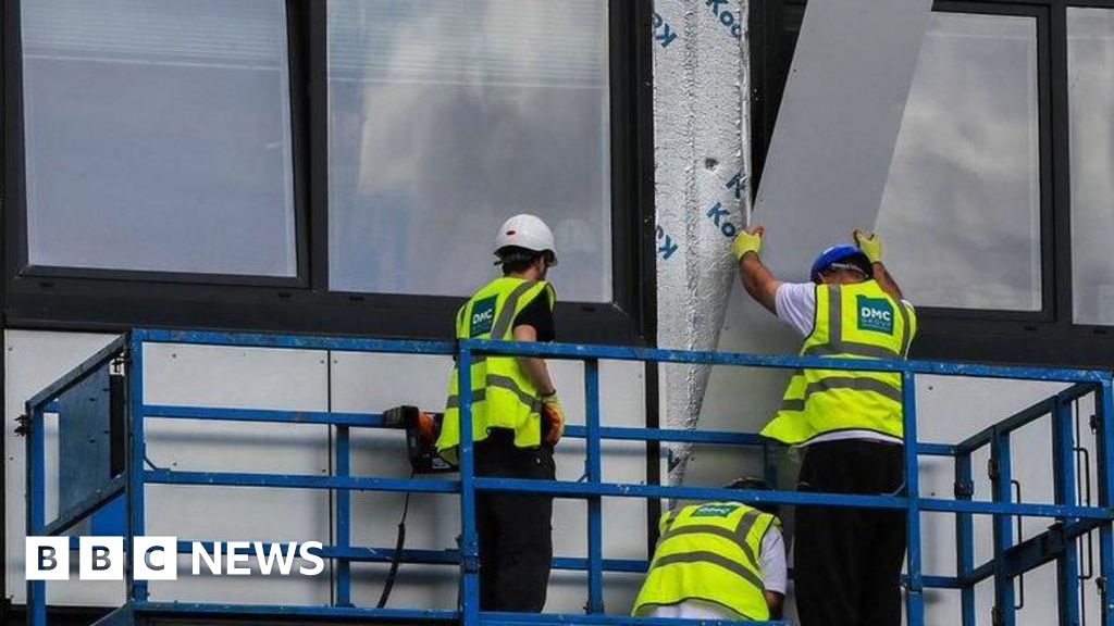 639bb4b0 6d2d 11f0 97c9 ddd687f1cffb Costs to fix cladding wipe out Taylor Wimpey's profit
