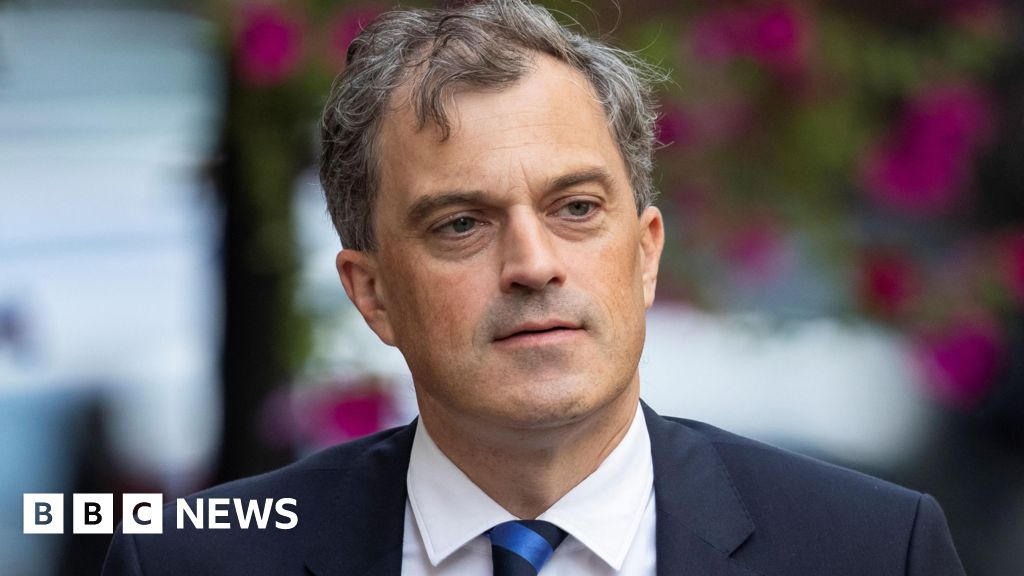 66ef0dc0 609d 11f0 ba44 5934558aeaa1 Julian Smith says David Cameron was 'cavalier' in handling of Brexit