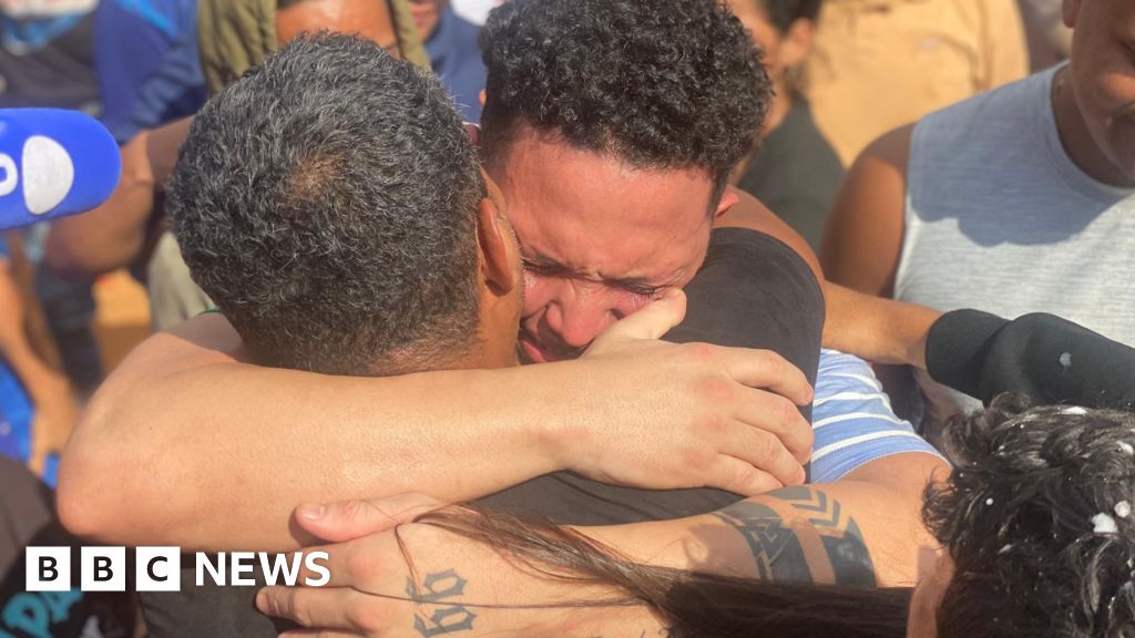 7b8d2020 6889 11f0 af20 030418be2ca5 'We lived through hell,' say Venezuelans released from mega-prison in El Salvador