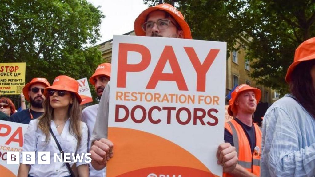 8de629f0 6d53 11f0 801d 81f7a5ca1efe Doctors union agrees to resume talks with Streeting
