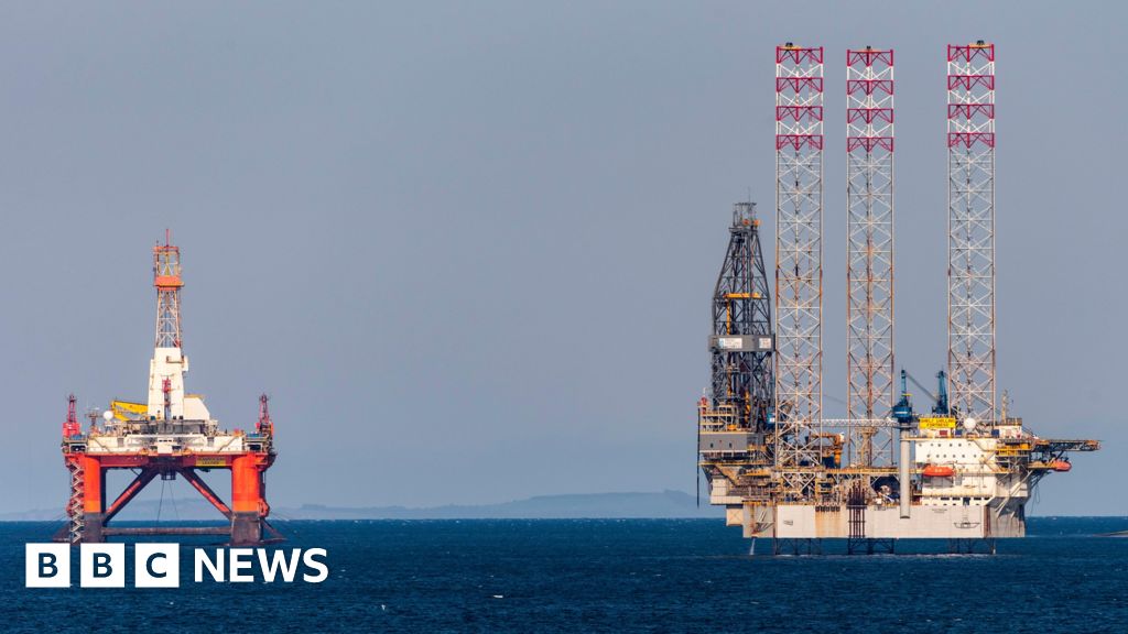 8efe9000 5d06 11f0 a844 279cd2217db0 North Sea operators 'running out of time' to plug old oil wells