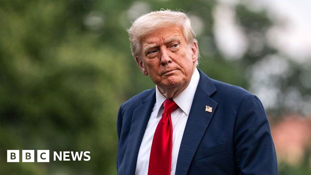 9703e8f0 689f 11f0 a9fb 7f350e3f05ac Trump to visit Fed as pressure on Powell mounts