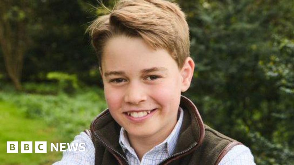 987503e0 66d8 11f0 8125 eb8e325e77d1 Prince George photo released for his 12th birthday