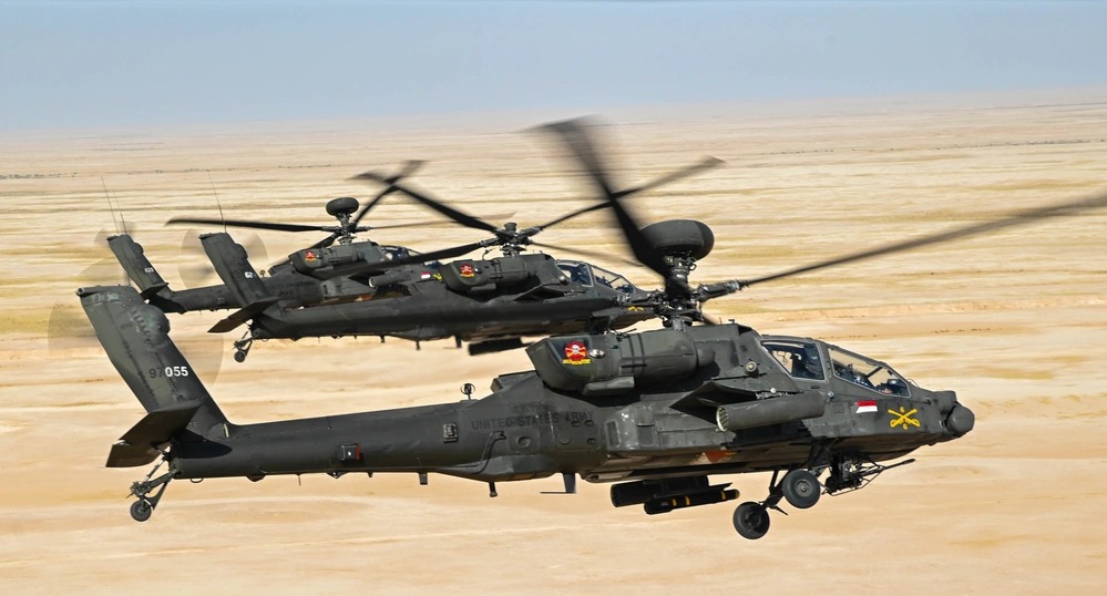 APACHE U.S. Helos Prepare For China Showdown! India, Taiwan Bet Big On AH-64 Apache Choppers