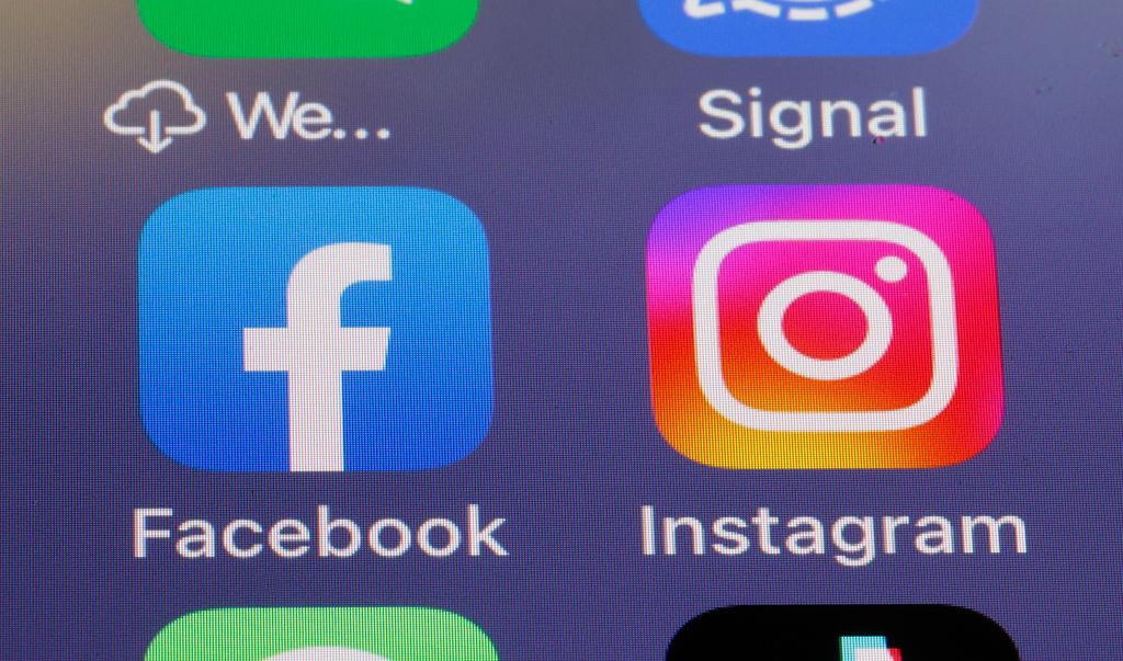GettyImages 1467844599 Zuckerberg: AI increased the time spent on Facebook and Instagram in Q2