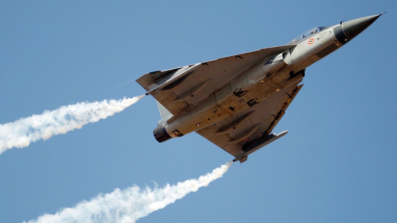 LCA Tejas Is No F-16 Fighter, But Will Form IAF’s Backbone To Counter China, Pak Threats As Bisons Retire LCA-TEJAS