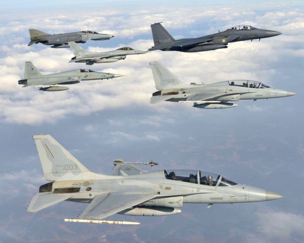 South Korean air force jets e1637335745218 