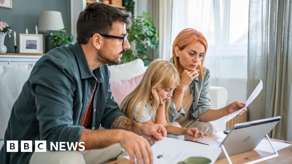 b8f229c0 5ccb 11f0 a847 6f5cde5d04a4 Millions of homeowners to see mortgage payments rise