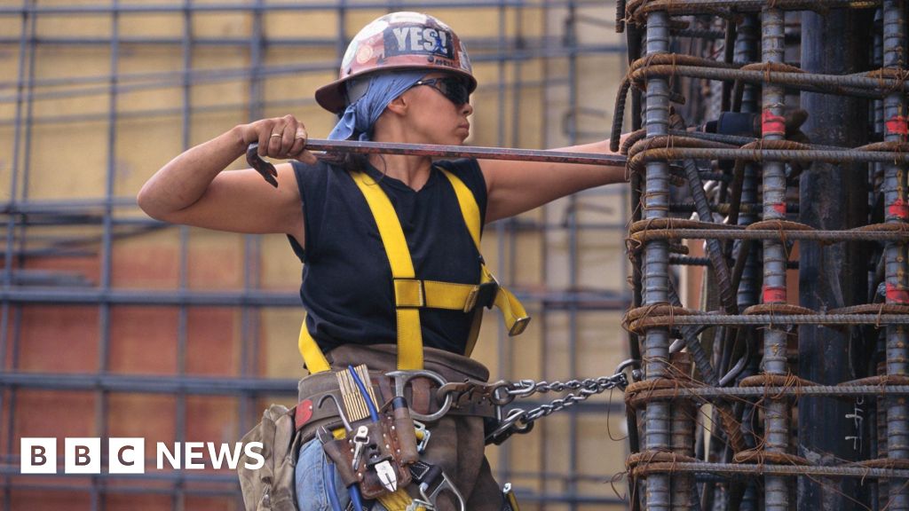 ca15db80 580b 11f0 81c2 eddd1d437243 US jobs see surprise growth in June with unemployment down to 4.1%