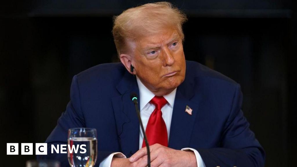 d7a4dfd0 5df6 11f0 870f 597d22515ef1 Trump threatens 35% tariffs on Canadian goods
