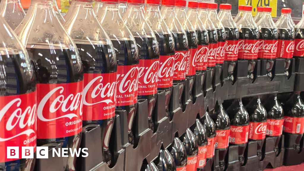 e9462cd0 6288 11f0 83d2 4f671b8c1523 Trump says Coca-Cola will swap corn syrup for cane sugar in US