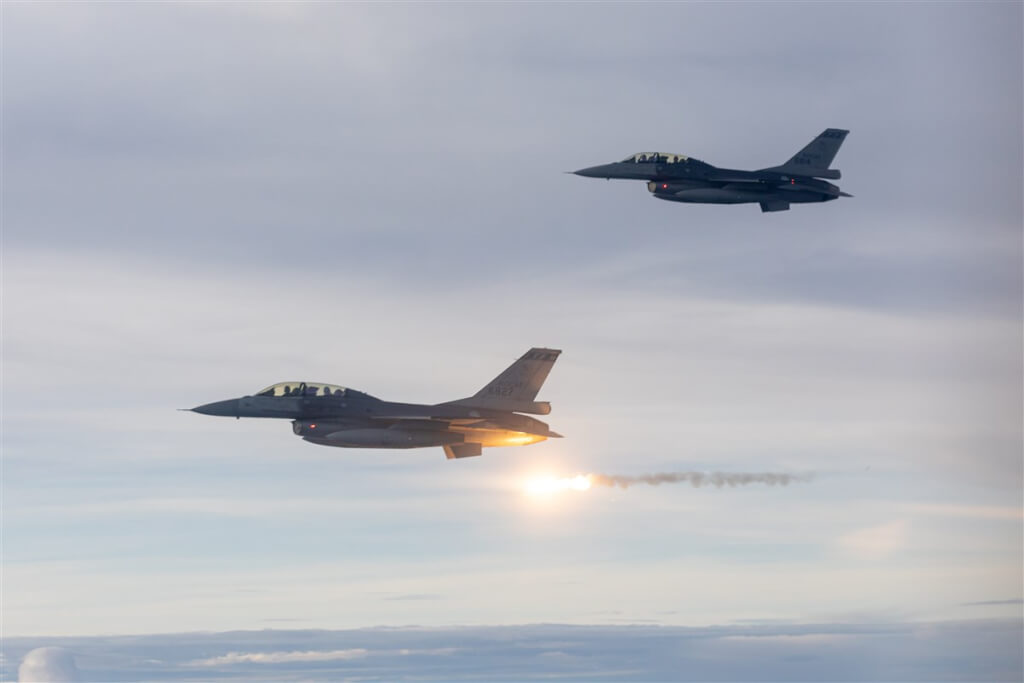 f 16vipers Tagged As “Graveyard” Of Abrams MBTs, Ukraine May Now Become A “Cemetery” Of F-16s If Trump Does Not Act Fast