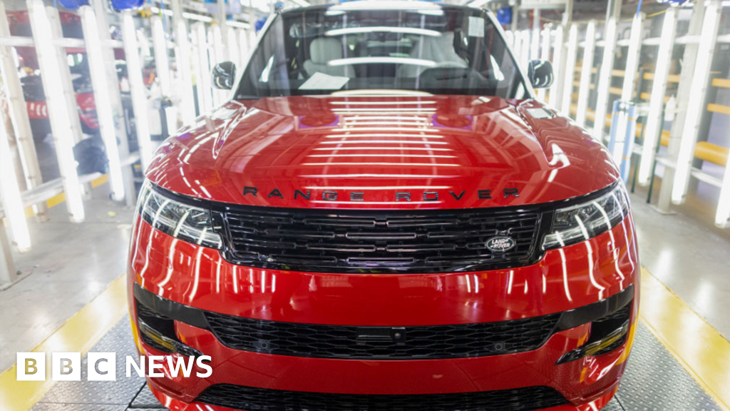f923b3b0 628e 11f0 959c eb00dc4884fb Jaguar Land Rover to cut up to 500 management jobs