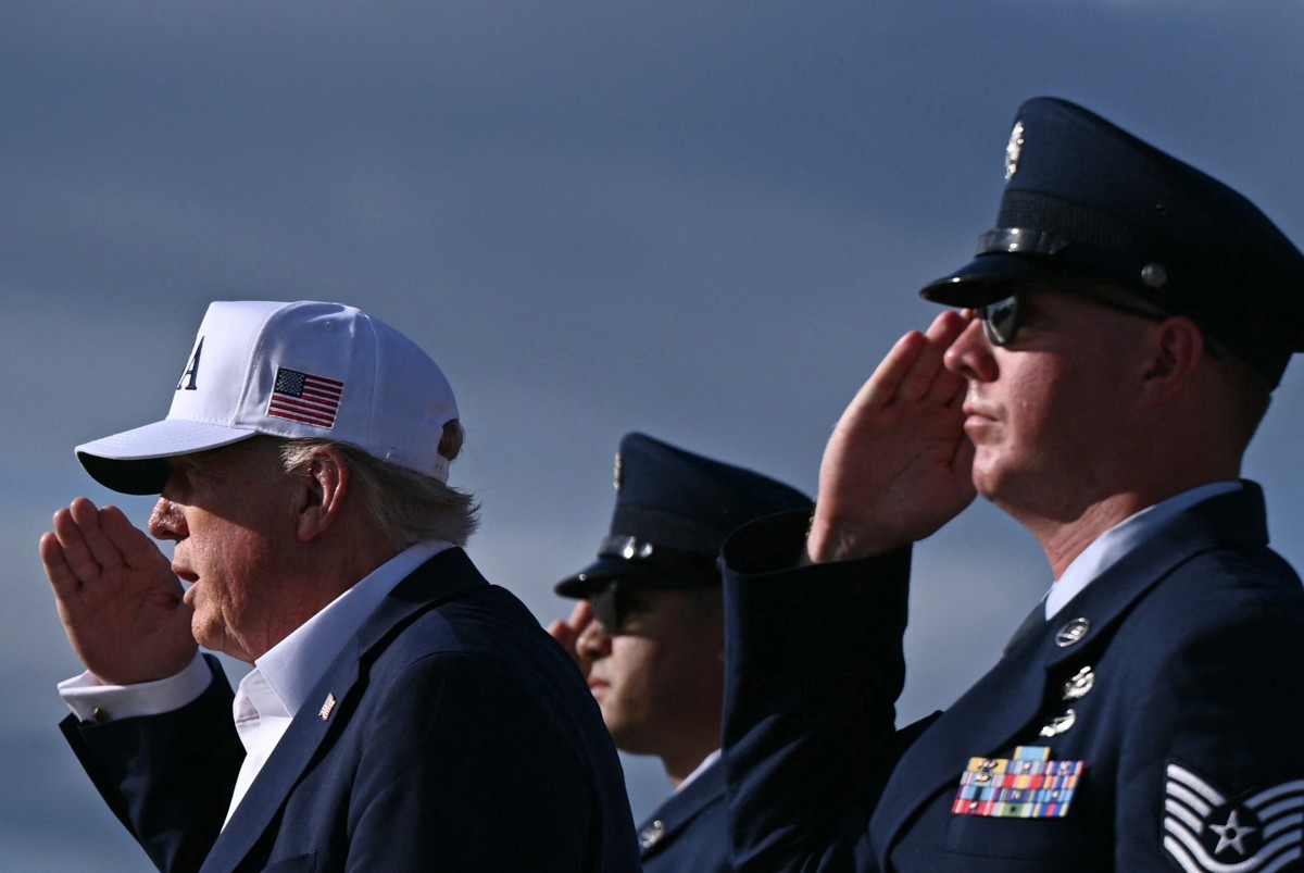 trump 1b72e5 
