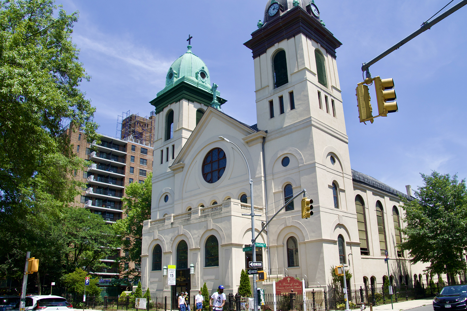 webRNS Avila Closure1 Crown Heights Catholics battle diocese over another church closure
