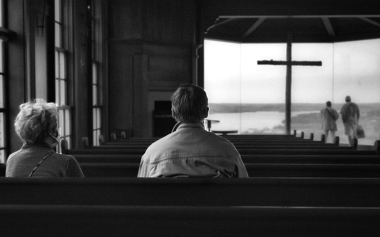 webRNS Church Pews Sanctuary1 Who really wins in the abolishment of the Johnson Amendment?