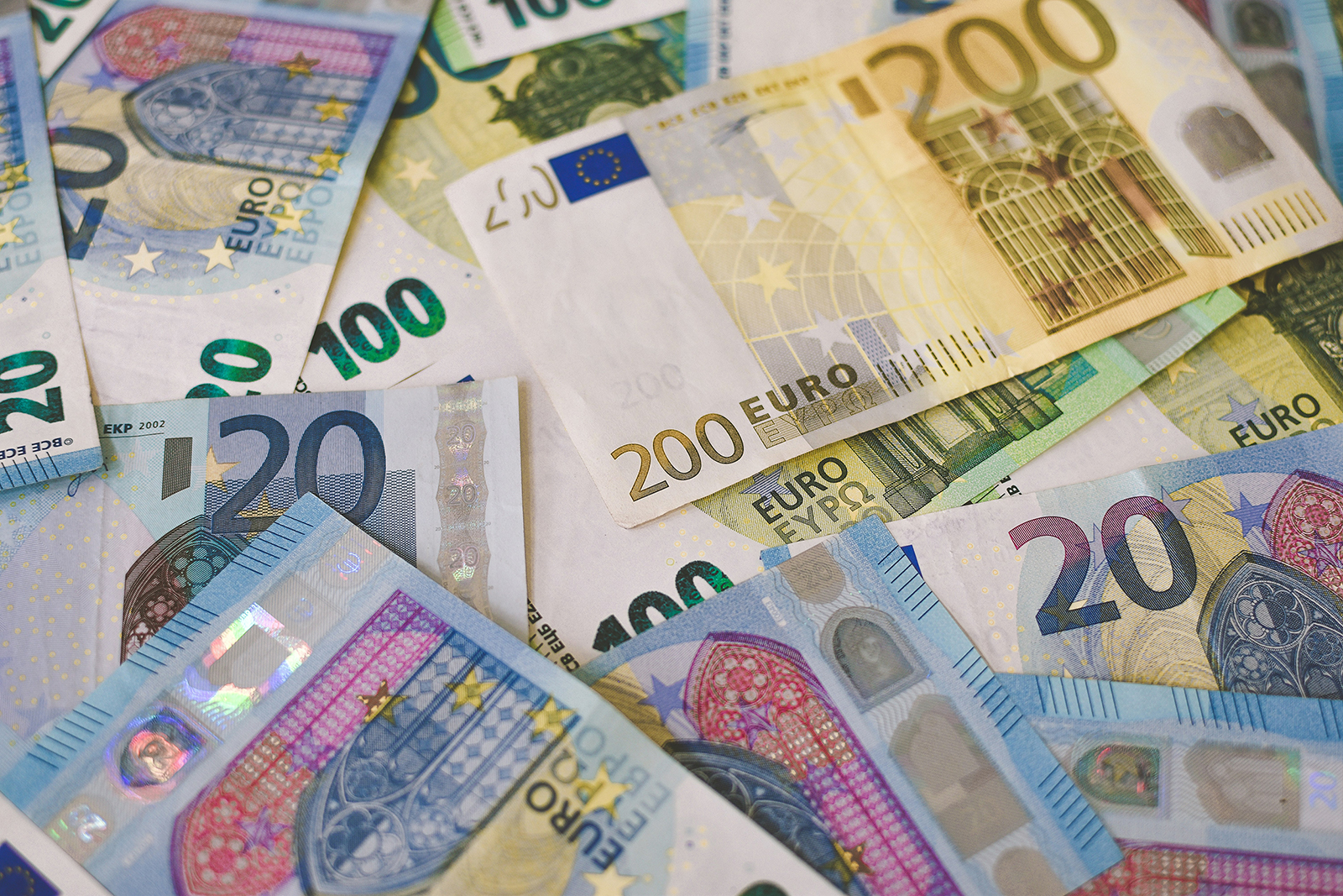 webRNS Euro Currency1 In Europe, aristocratic wealth and populist public funds back Christian right causes