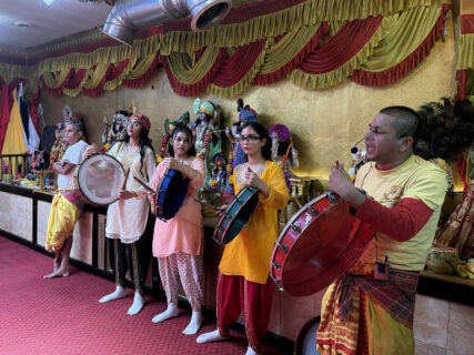 webRNS Queens Temple01 071625 A fight to save a Hindu temple for the 'unheard and unseen'