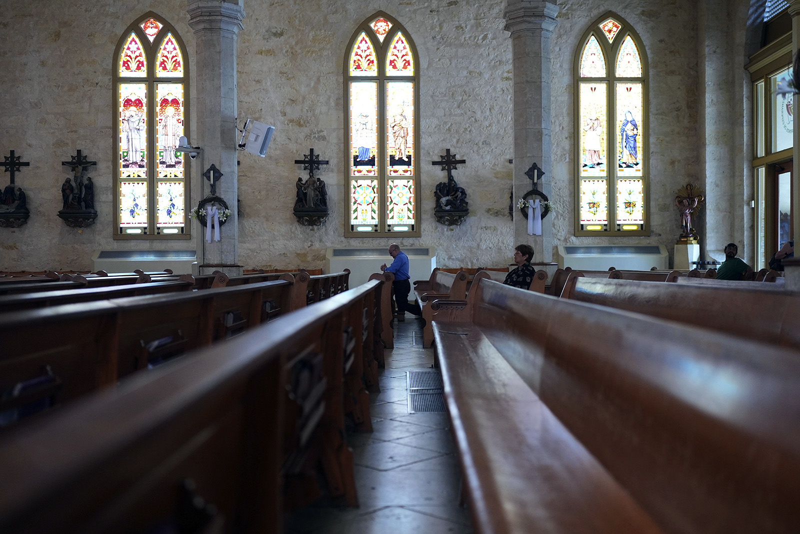 webRNS San Fernando Cathedral1 As deportation fears keep immigrants from work, their churches feel financial strain