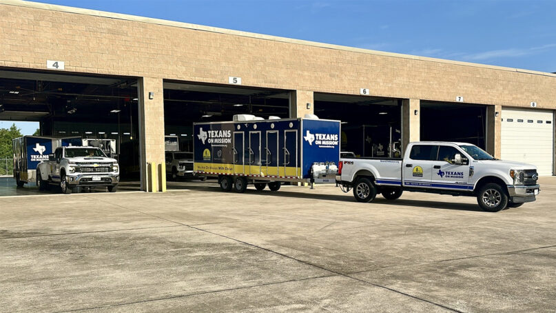 webRNS Texas Floods3 Faith-based relief groups offer food, water and emotional support to Texas flood survivors