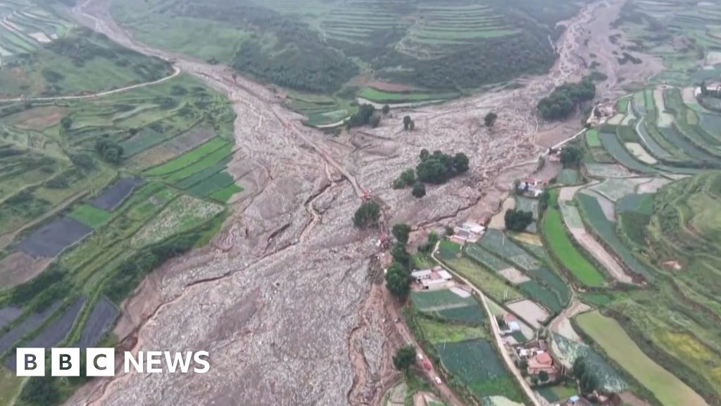 172a00a0 75e3 11f0 a975 cb151ca452f4 rescue and relief efforts continue after flash floods