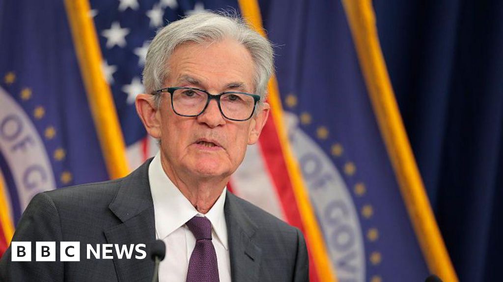 26647c10 7f31 11f0 b7ed 0b17109072b5 Fed chair Powell raises hopes of US rate cut