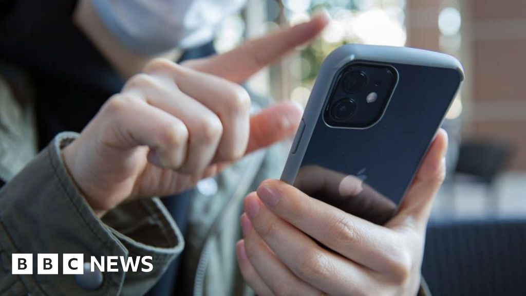 40671b40 7cb1 11f0 a7f9 13d3be31c149 US claims UK has backed down in Apple privacy row