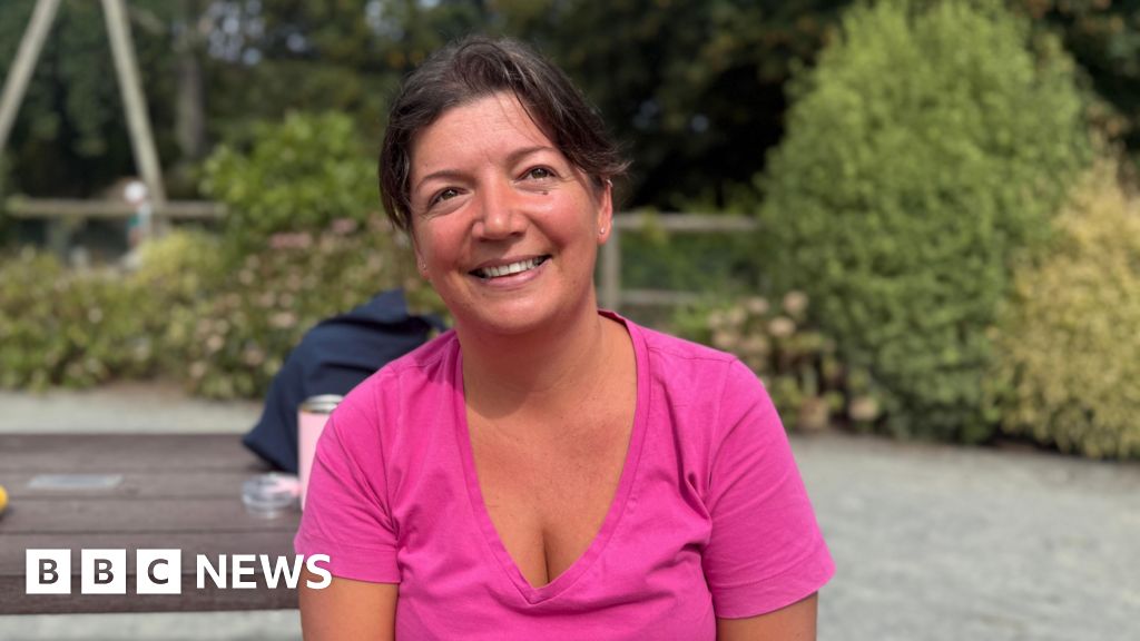4449c500 8346 11f0 aa76 e16ed8c5f2c4 Summer holiday childcare costs a struggle, Guernsey parents say