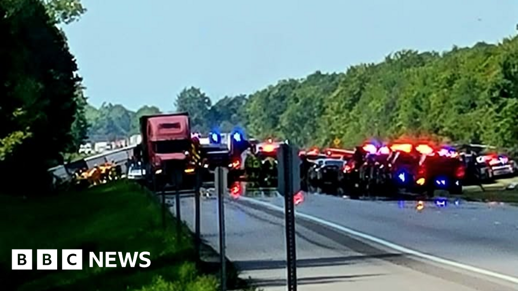 4d526720 7fcb 11f0 a34f 318be3fb0481 Five dead in bus crash after Niagara Falls tour