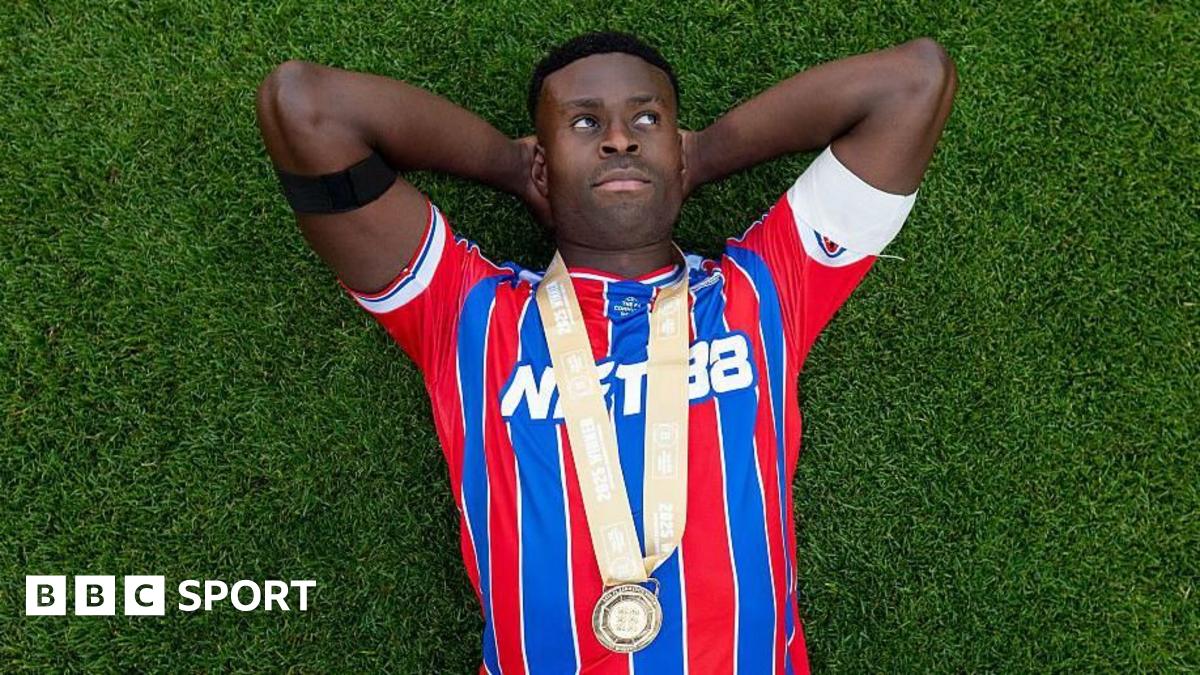 5dabd770 7ea2 11f0 ab3e bd52082cd0ae Marc Guehi: Crystal Palace and England defender in his own words
